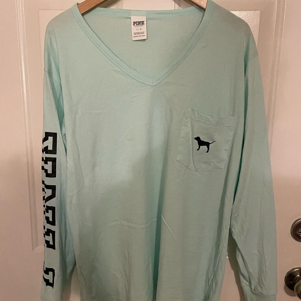 V neck long sleeve